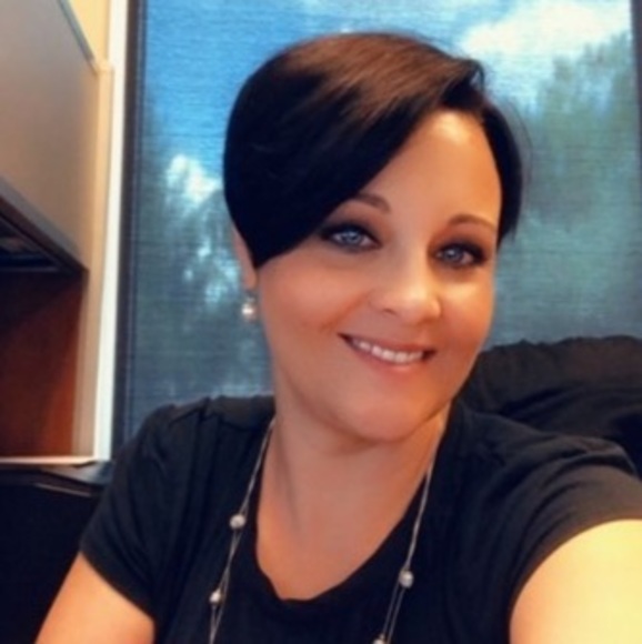 Meet your Posher, Victoria - Picture 1 of 1